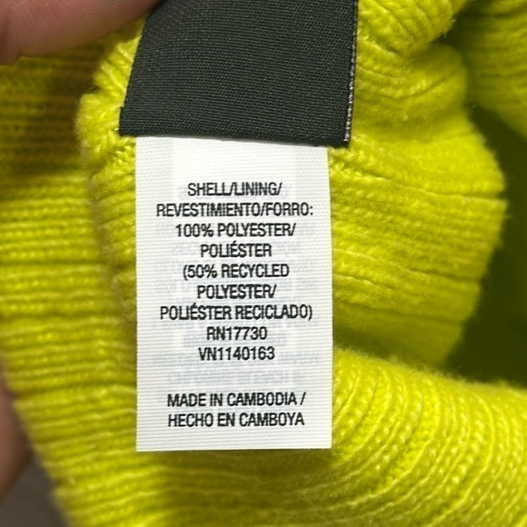 Wild Fable Neon Green Beanie - Picture 4 of 5